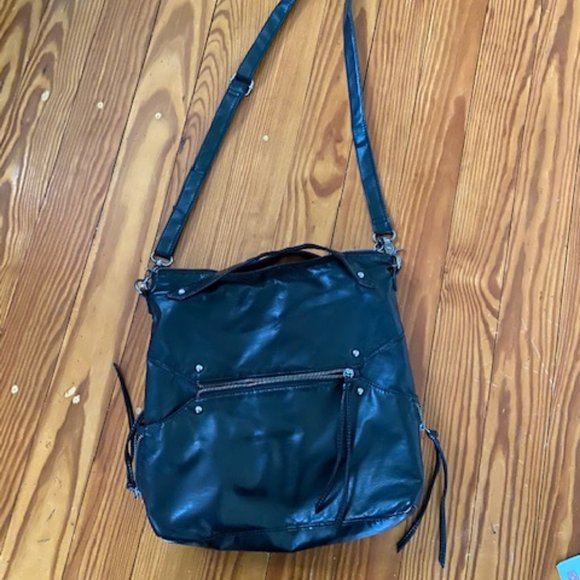 Medium/large size black purse - Picture 6 of 9